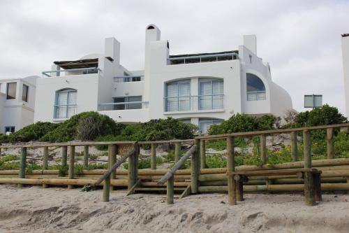 Photo of Buildings in Paradise Beach
