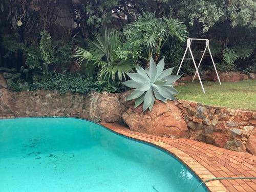 Photo of Outdoor in Glenvista