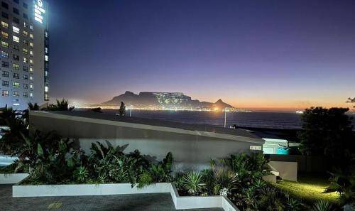 Photo of Others in Bloubergstrand