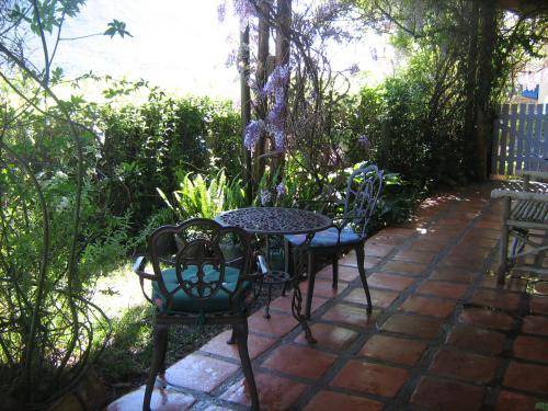 Photo of Others in Scott Estate