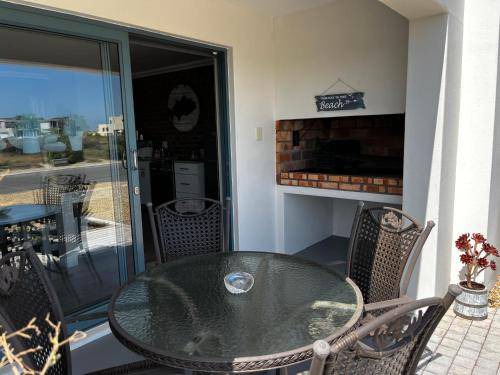 Photo of Livingroom in Calypso Beach