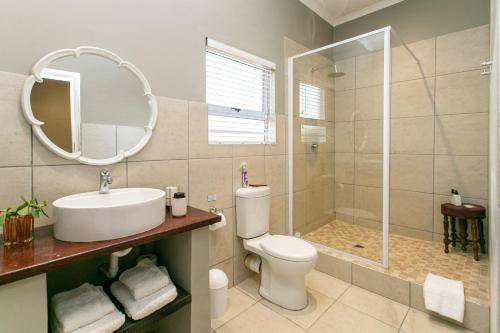 Photo of Bathroom in Oudtshoorn