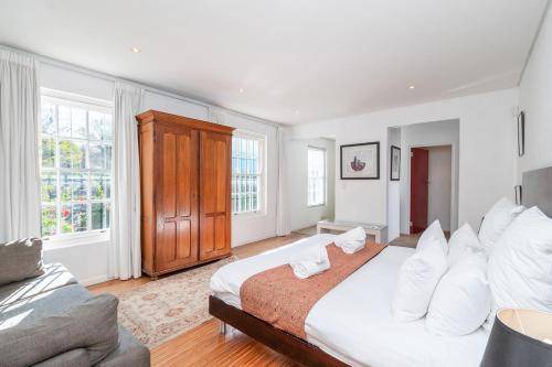 Photo of Bedroom in Cape Town City Centre