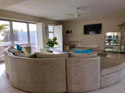 Photo of Livingroom in Gordons Bay Central
