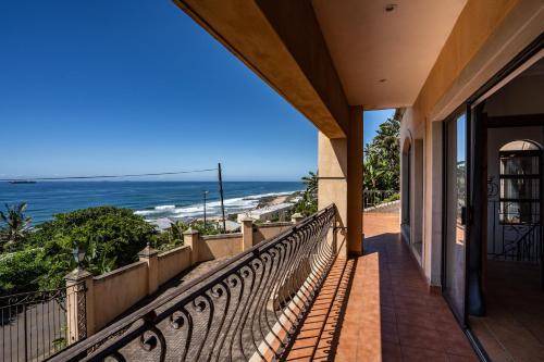 Photo of Patio Balcony in Selection Beach