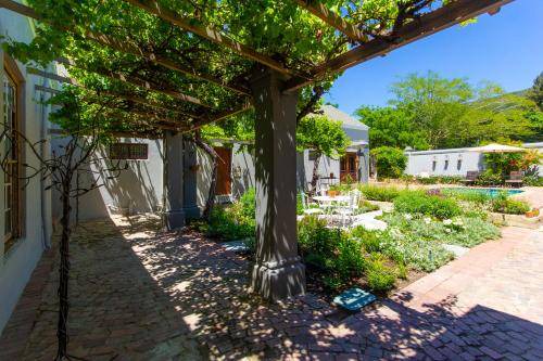 Photo of Others in Paarl