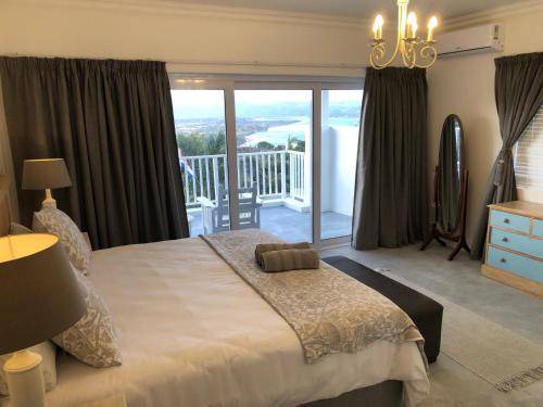 Photo of Bedroom in Plettenberg Bay