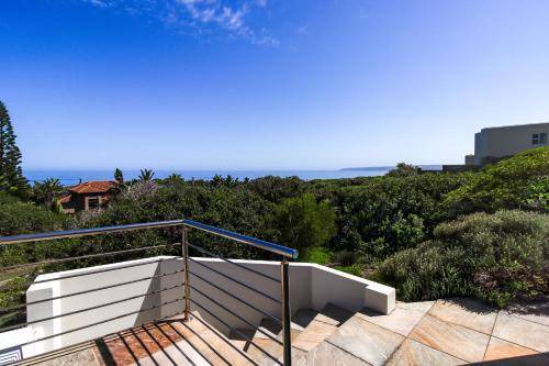 Photo of Patio Balcony in Wilderness Beach