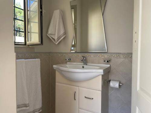 Photo of Bathroom in Parkwood