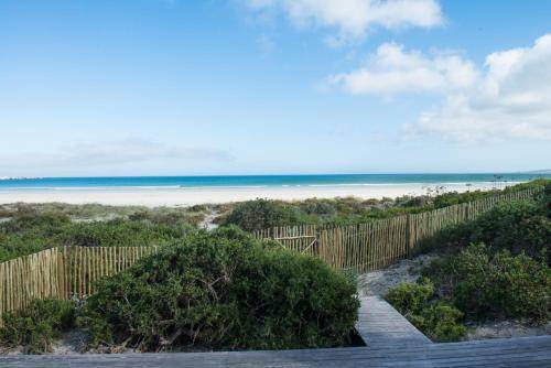 Photo of Others in Paternoster