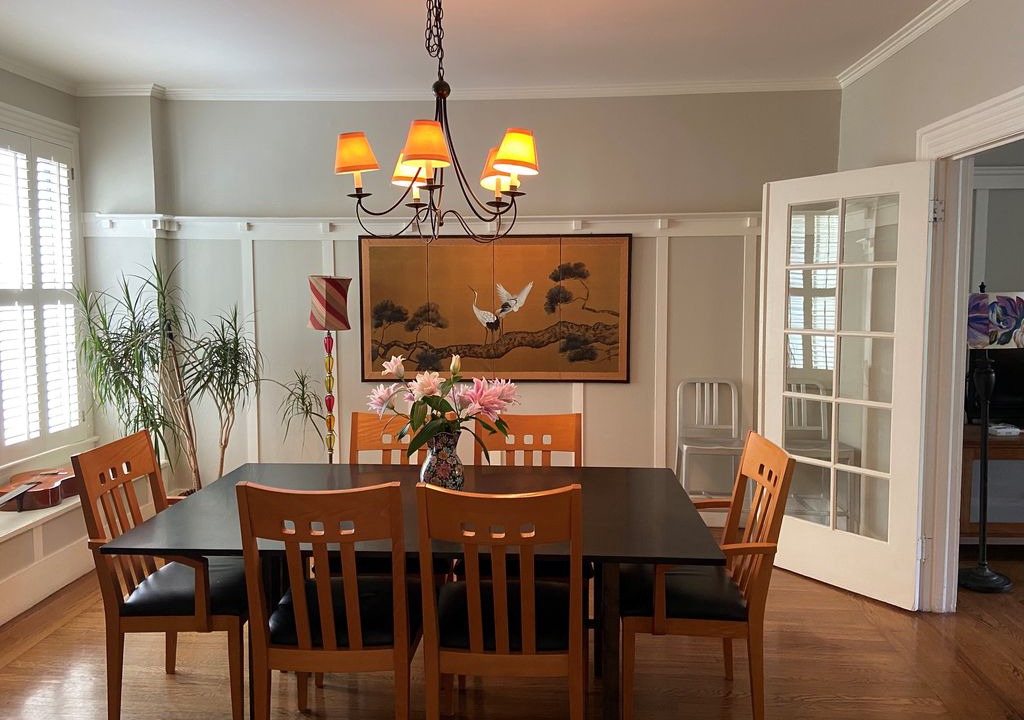 Photo of Livingroom in Ashbury Heights