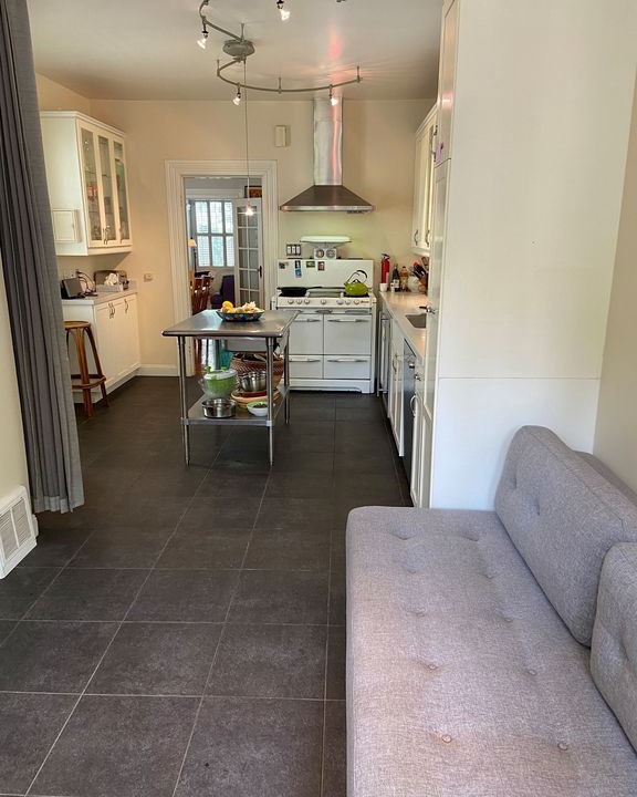 Photo of Livingroom in Ashbury Heights