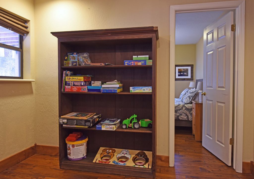 Photo of Livingroom in Brockway