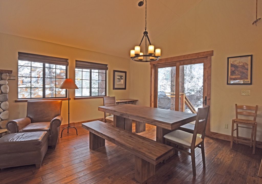 Photo of Livingroom in Brockway