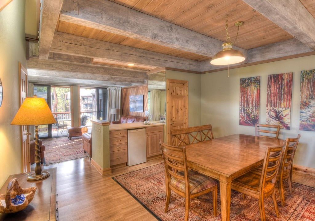Photo of Livingroom in Brockway