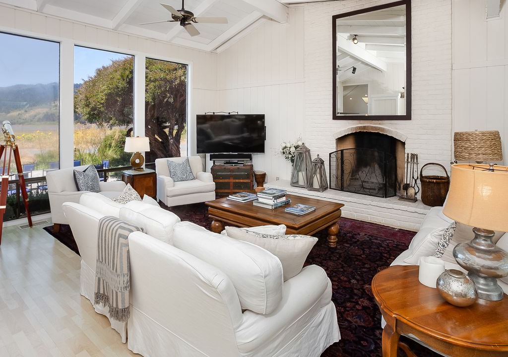 Photo of Livingroom in Stinson Beach