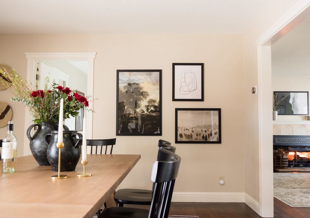 Photo of Livingroom in North Junior College Neighborhood Association