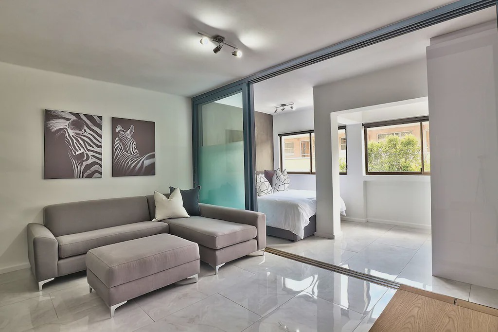 Photo of Livingroom in Three Anchor Bay