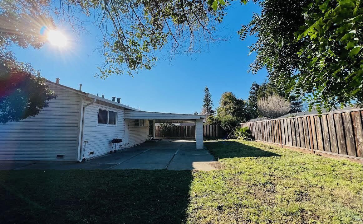 Photo of Outdoor in South Sundale