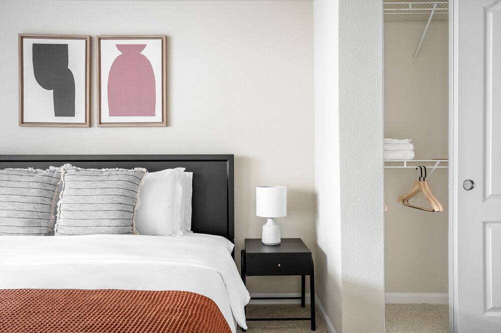 Photo of Bedroom in Hillsdale