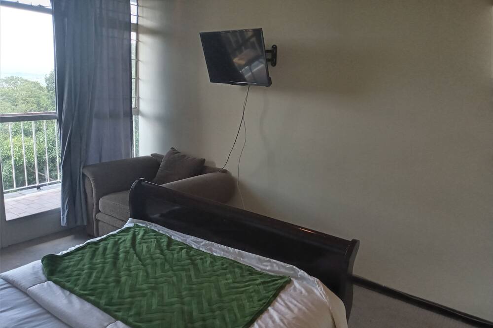 Photo of Bedroom in Northcliff