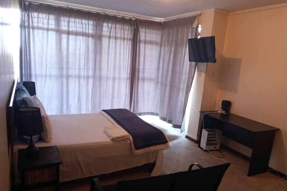 Photo of Bedroom in Northcliff