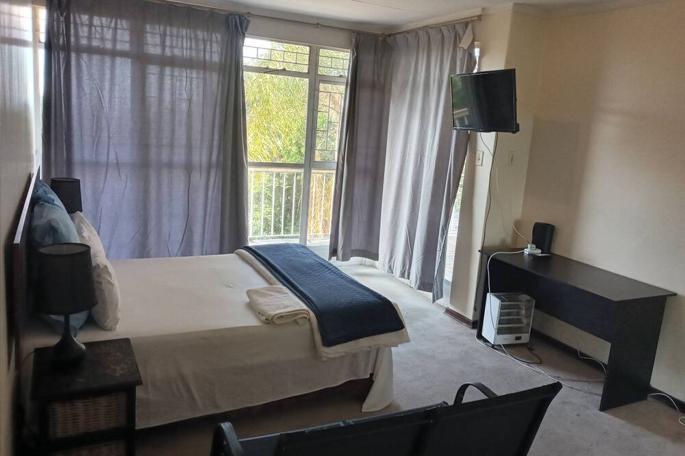 Photo of Bedroom in Northcliff