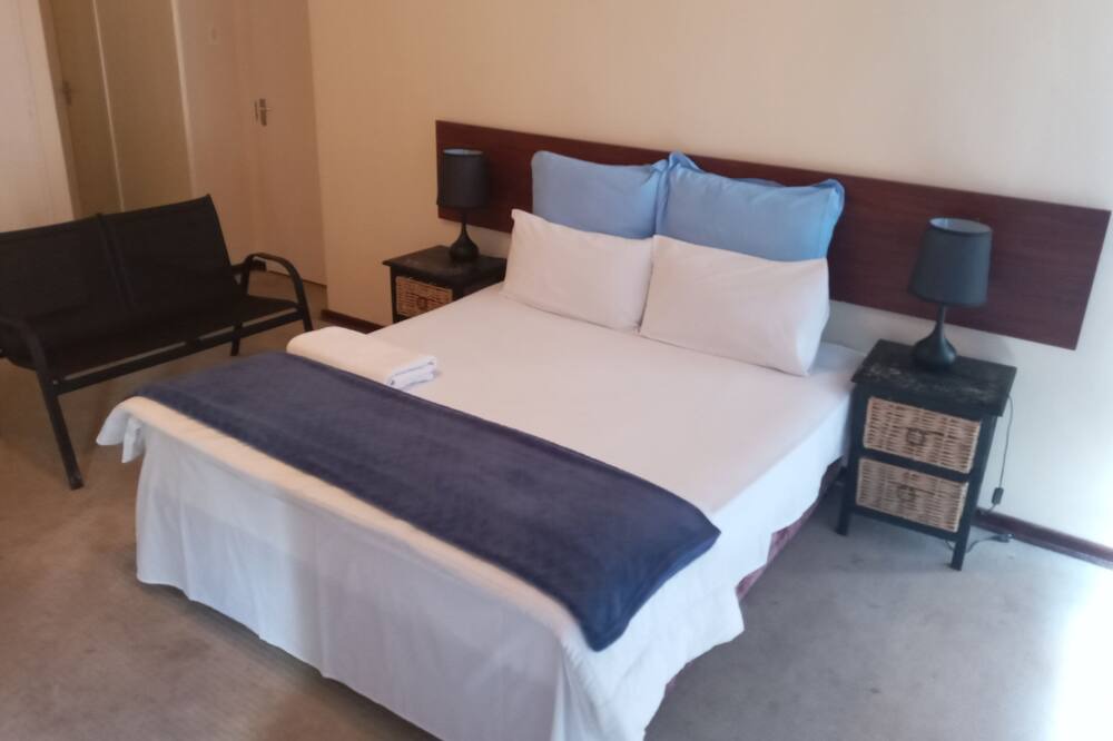 Photo of Bedroom in Northcliff
