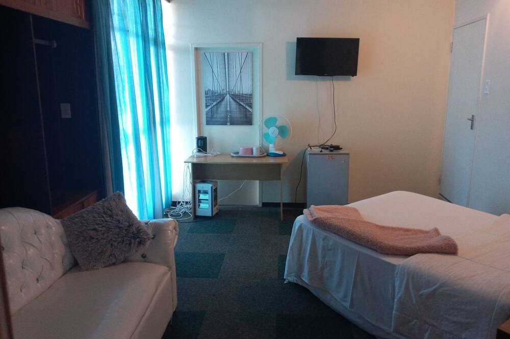 Photo of Bedroom in Northcliff