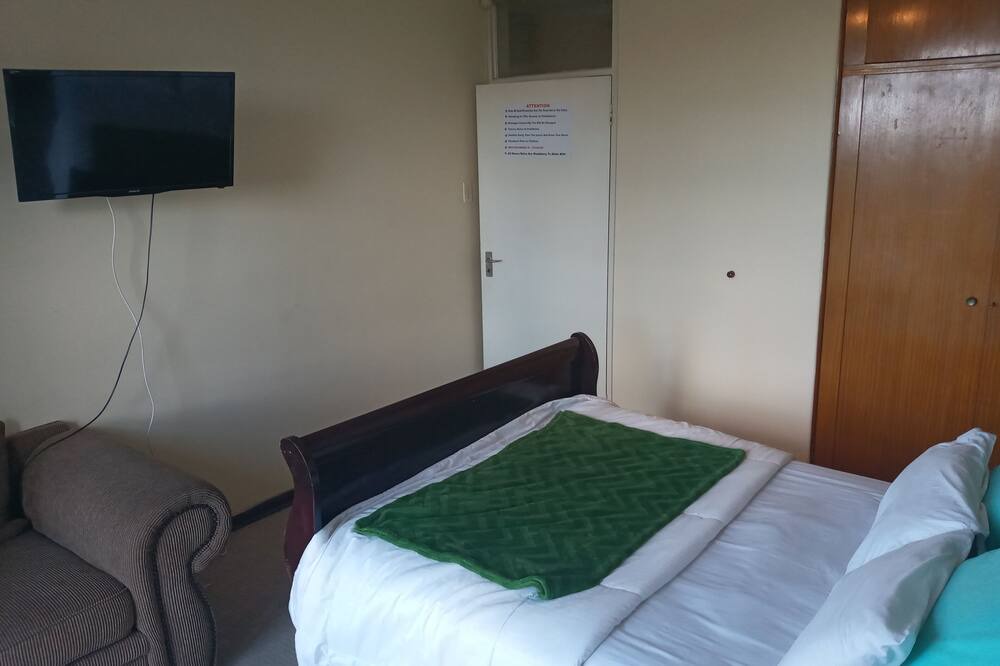 Photo of Bedroom in Northcliff