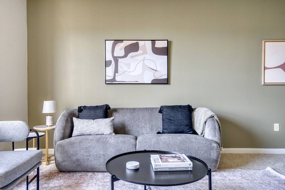 Photo of Livingroom in South San Francisco