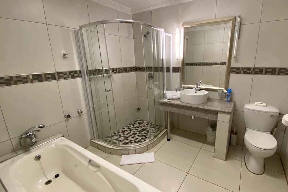 Photo of Bathroom in Louis Trichardt