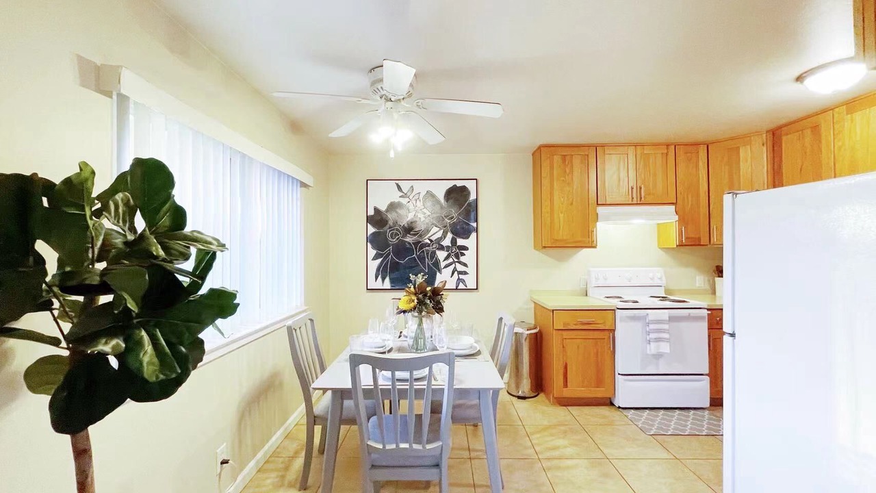 Photo of Kitchen in Shoreline West