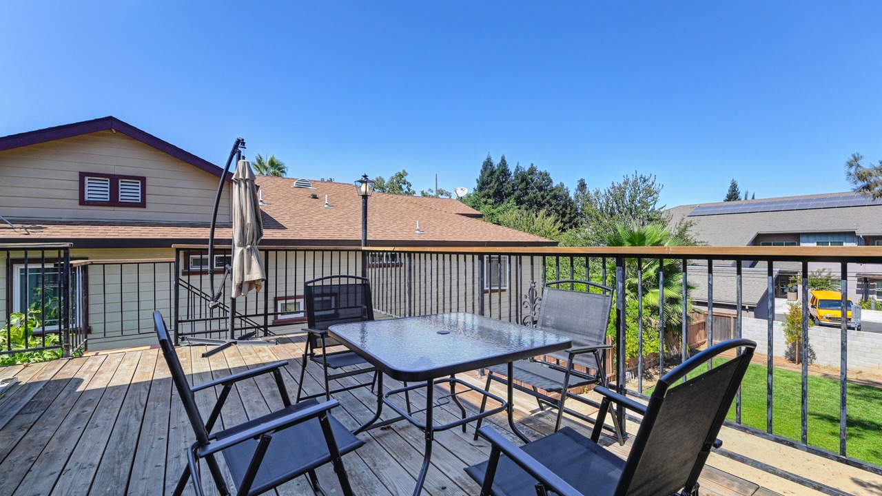 Photo of Outdoor in North Oak Park