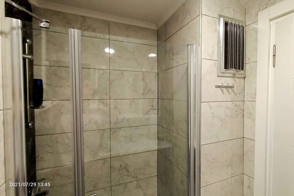 Photo of Bathroom in Seki