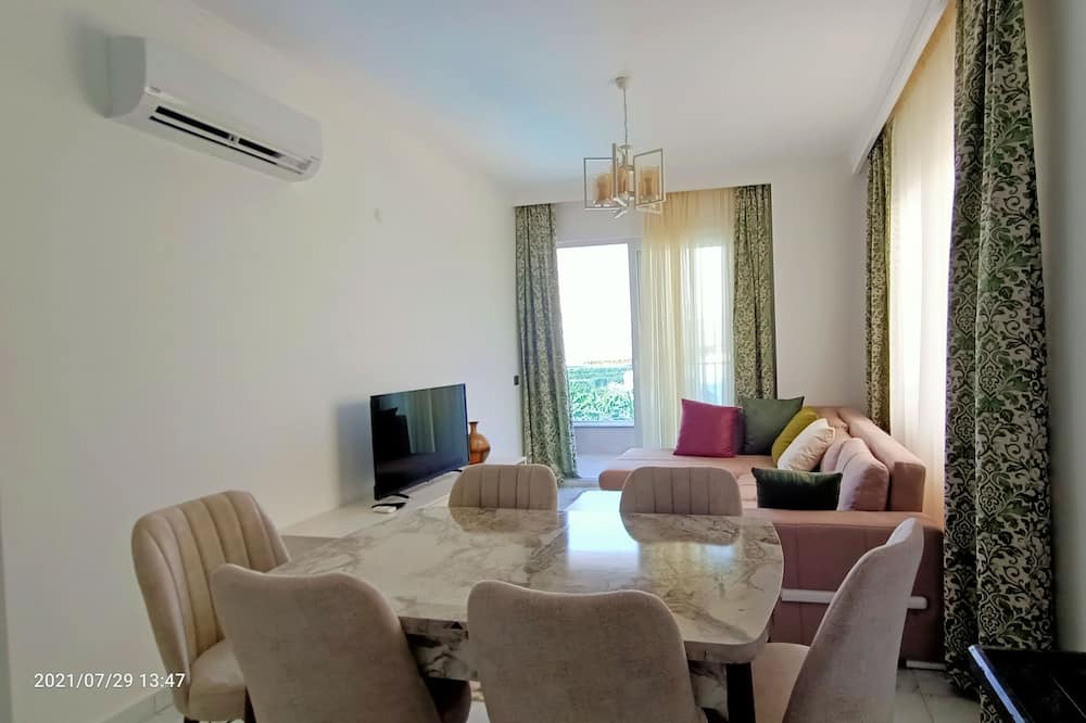 Photo of Livingroom in Seki