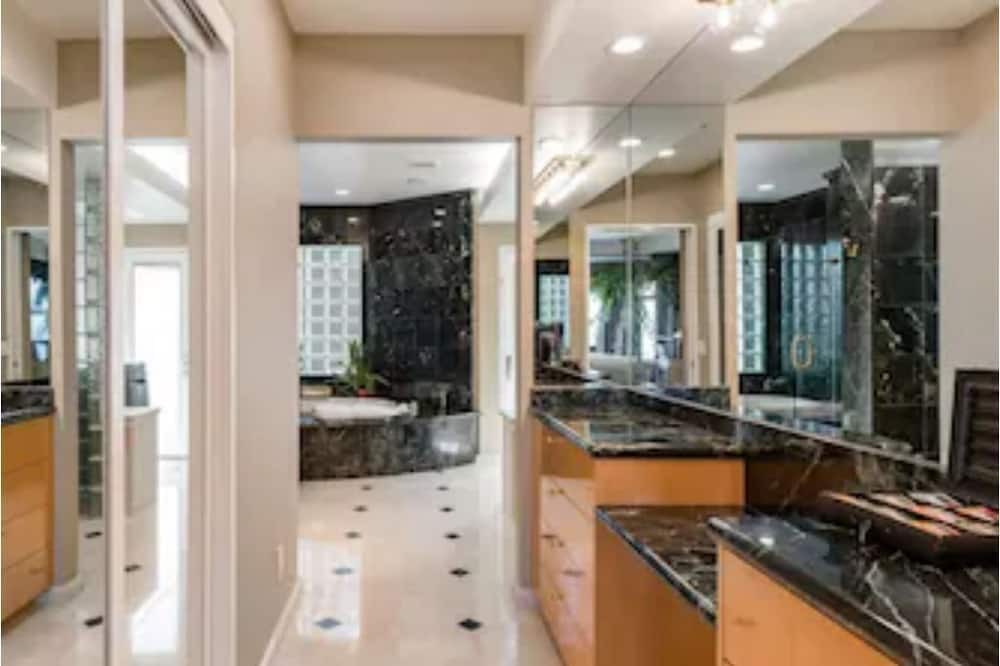 Photo of Kitchen in Marina District