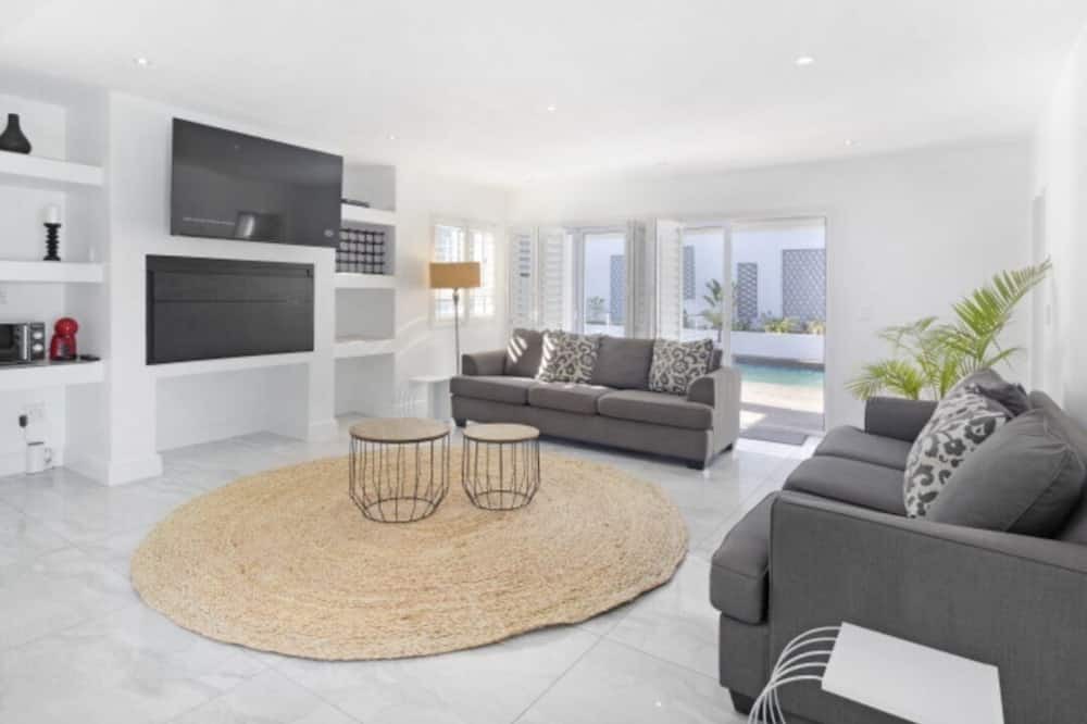 Photo of Livingroom in Bloubergstrand