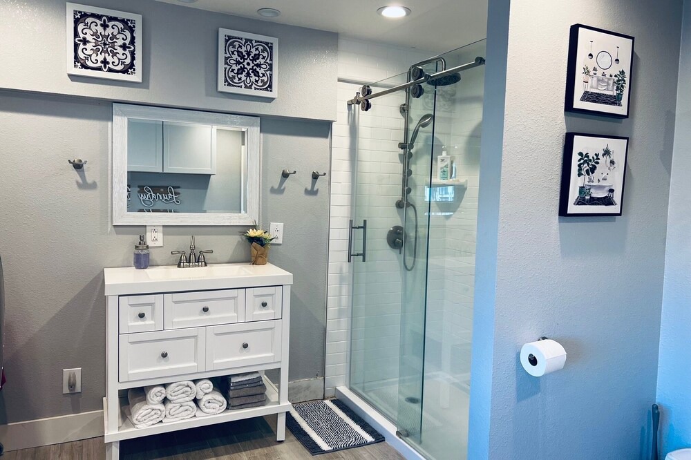 Photo of Bathroom in Lodi