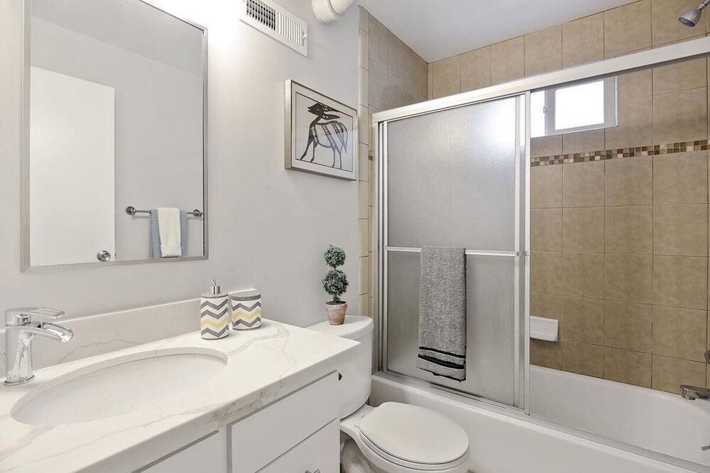 Photo of Bathroom in St. Francis