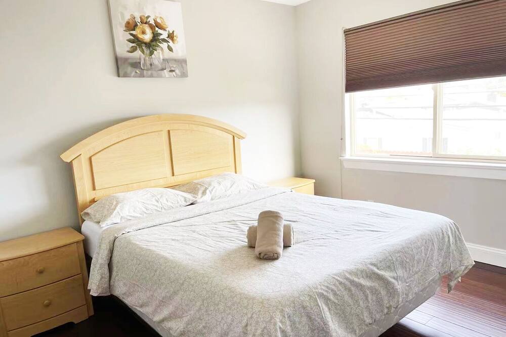 Photo of Bedroom in St. Francis