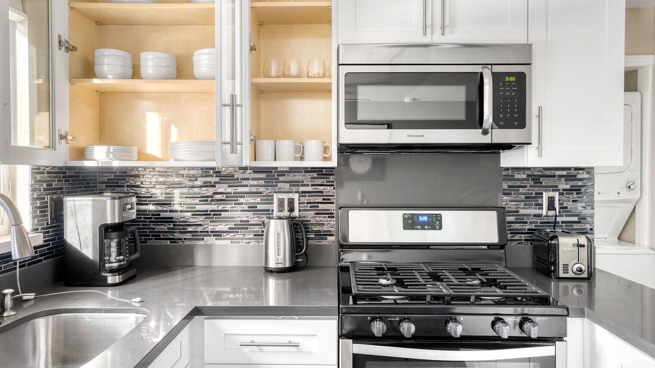 Photo of Kitchen in Central San Mateo