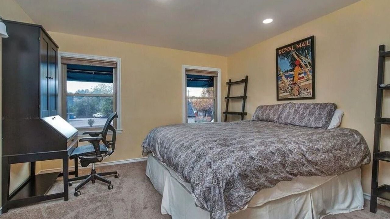 Photo of Bedroom in Montgomery Village