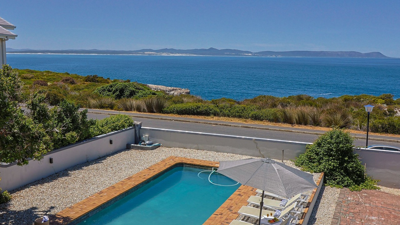 Photo of Outdoor in Westcliff
