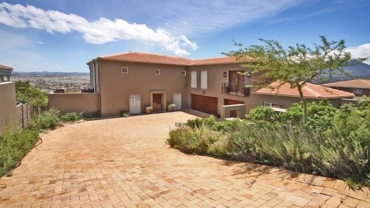 Photo of Outdoor in Mountainside