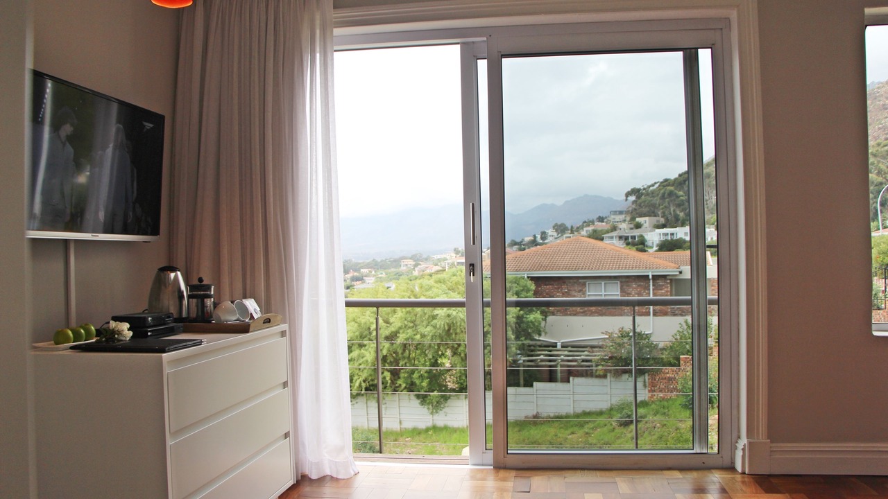 Photo of Patio Balcony in Mountainside