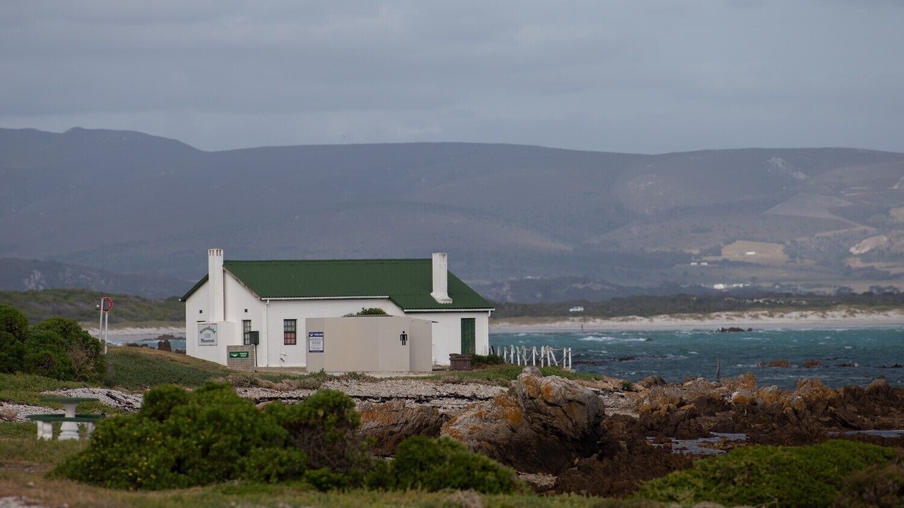Photo of Others in Van Dyks Bay