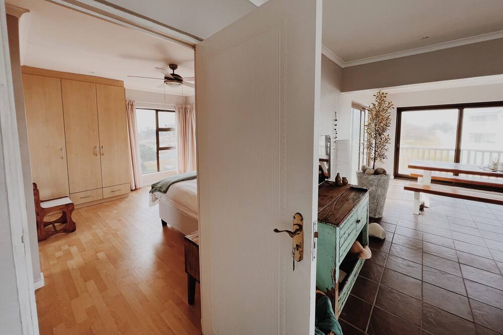 Photo of Bedroom in Struisbaai