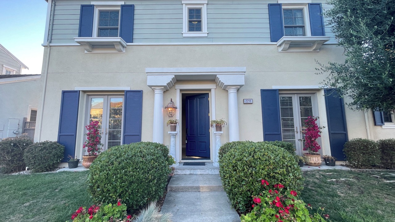 Photo of Outdoor in West Alameda