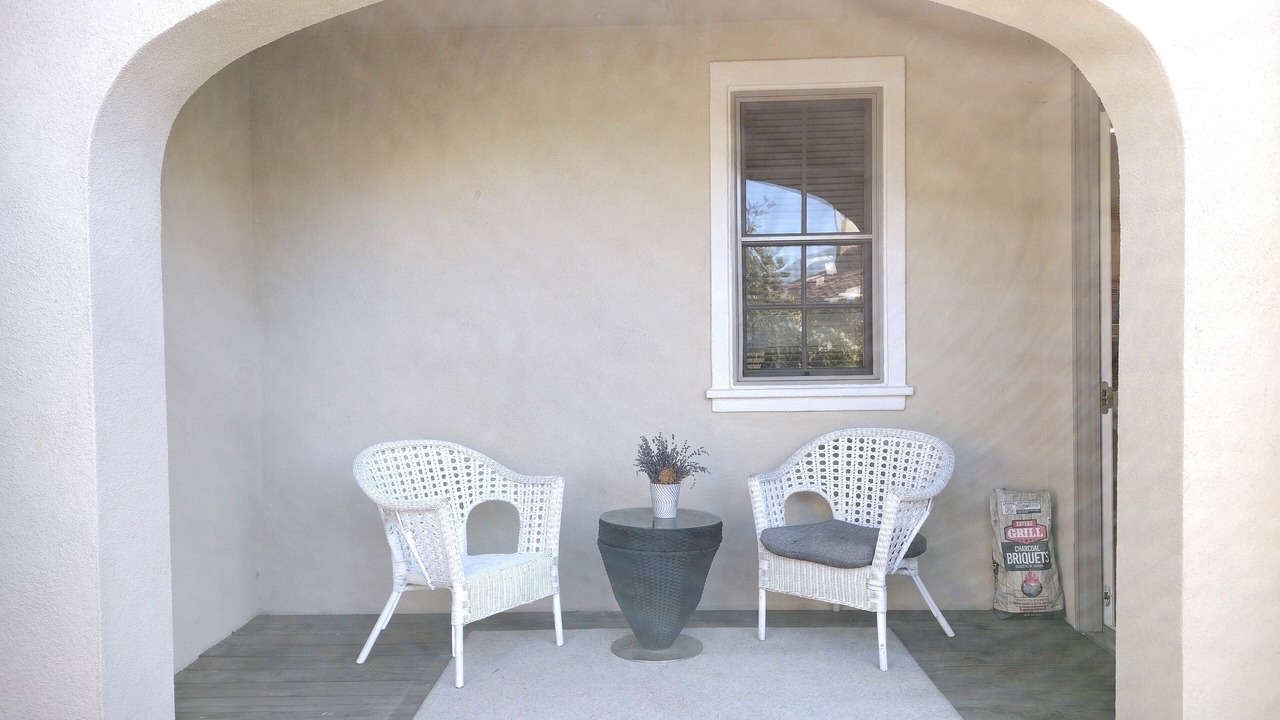 Photo of Patio Balcony in West Alameda